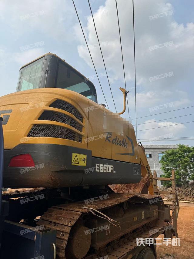 整机右后45°（整机外观）