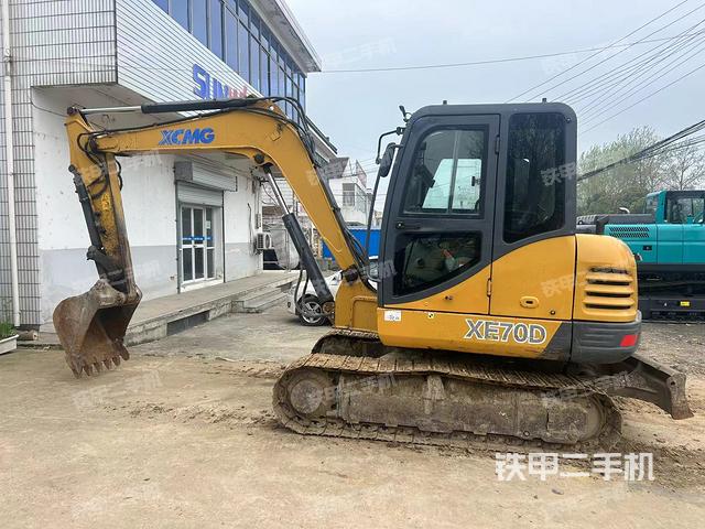 徐工XE60D挖掘机