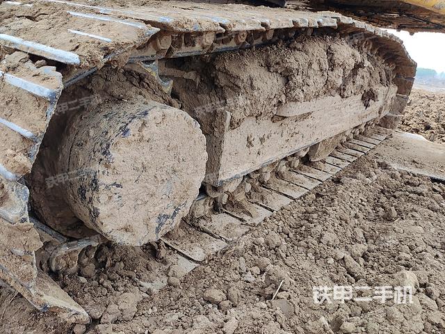 单侧履带整体（整机外观）