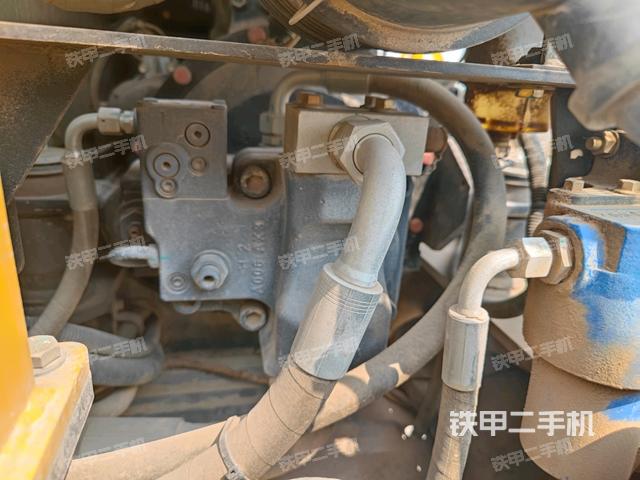 液壓泵室（大件艙室）