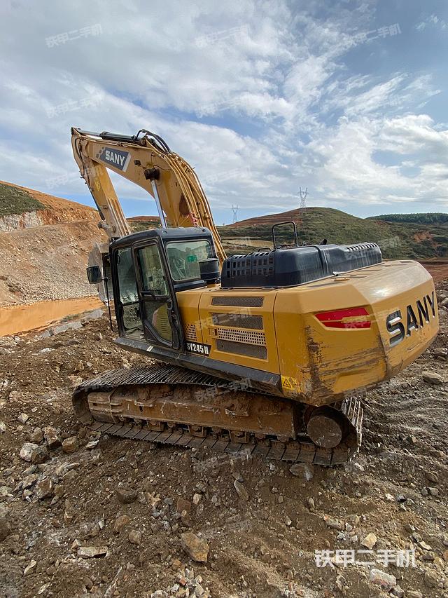 单侧履带整体（整机外观）