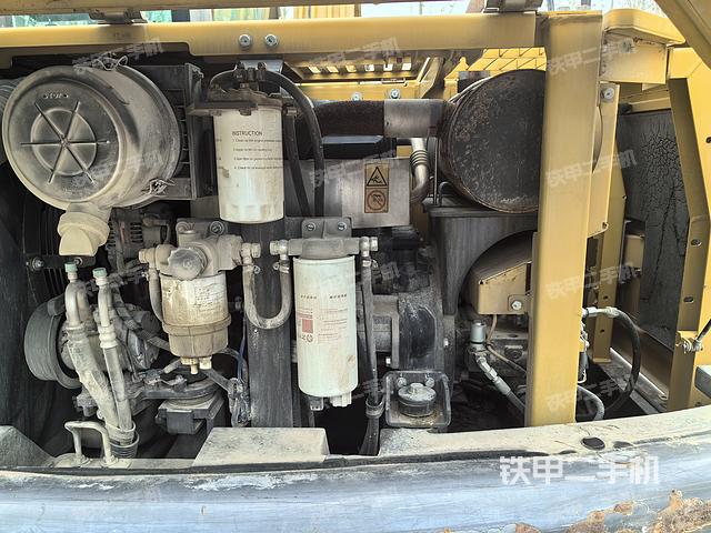 发动机整体俯视（整机外观）