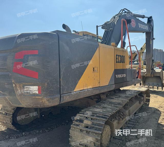 整机右后45°（整机外观）