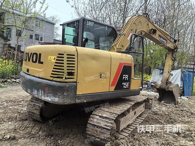 整机右后45°（整机外观）