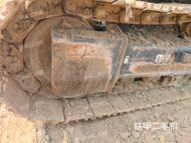 左導(dǎo)向輪（行走機(jī)構(gòu)）