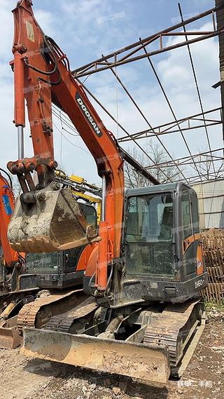 德阳市出售 斗山 DX60E-9C 挖掘机