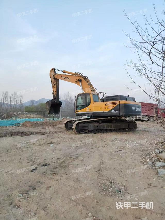 驾驶室顶部（整机外观）