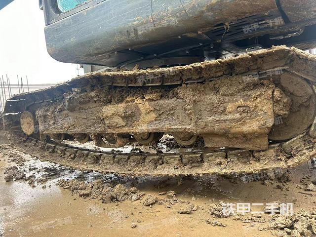 单侧履带整体（整机外观）