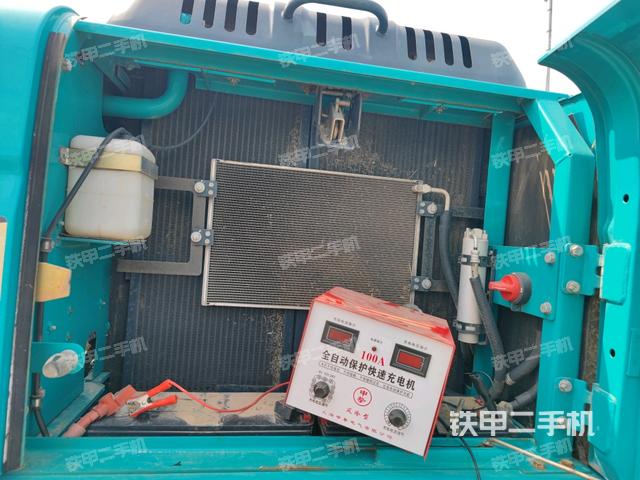 散熱器正面（大件艙室）