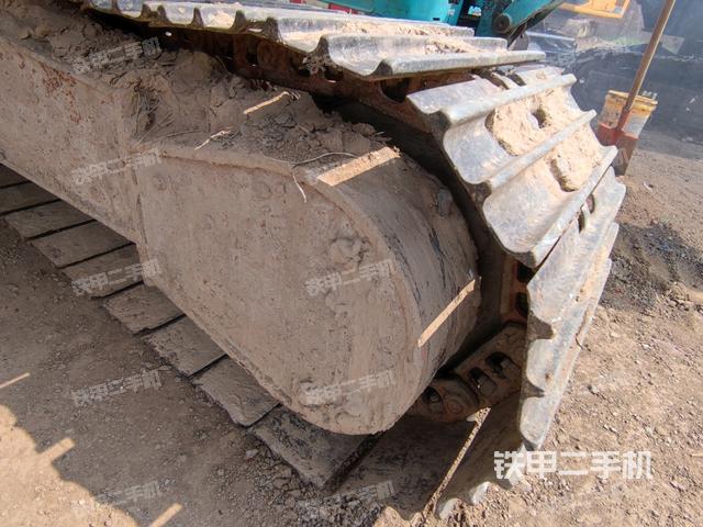 左側履帶整體?（行走機構）