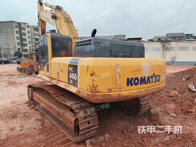 驾驶室整体（整机外观）