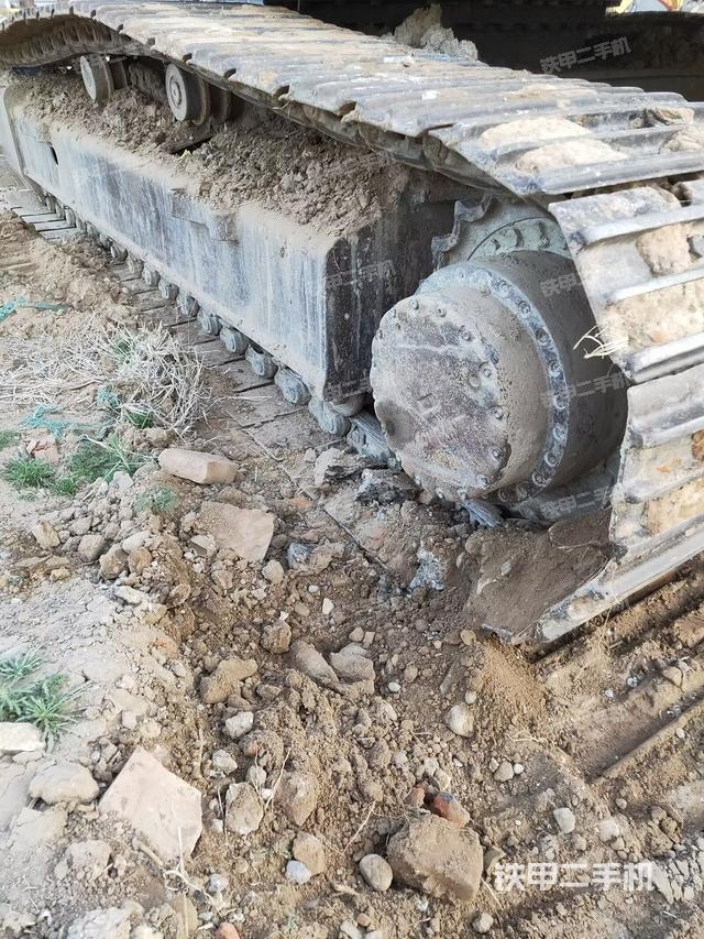 单侧履带整体（整机外观）