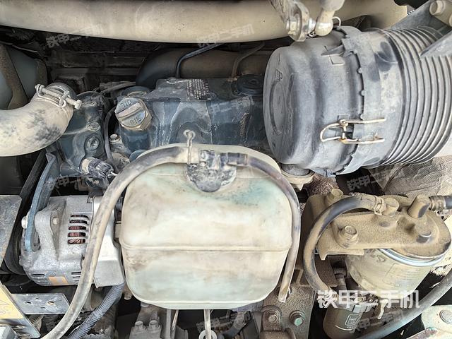 发动机整体俯视（整机外观）