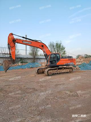 保定市出售 斗山 DX300LC-9C 挖掘机