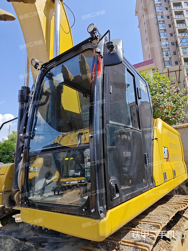 驾驶室整体（整机外观）