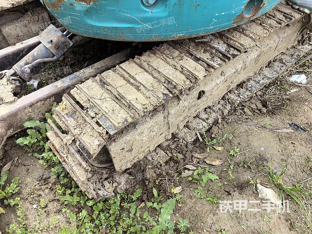 单侧履带整体（整机外观）