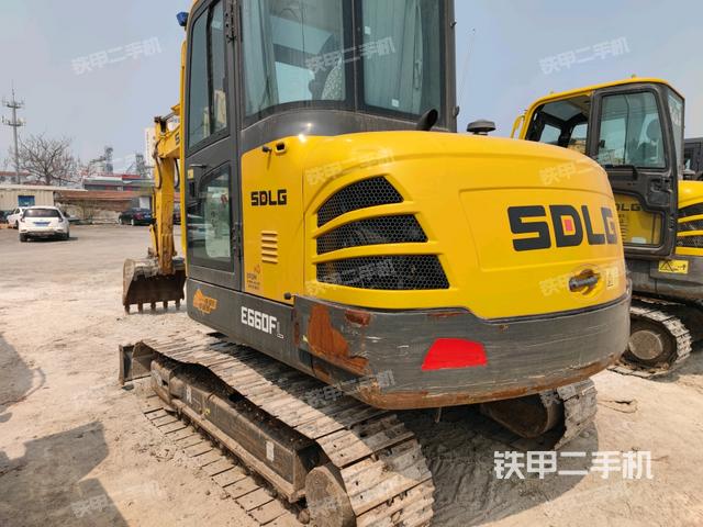 右后45（整機(jī)外觀）