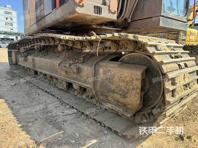 单侧履带整体（整机外观）