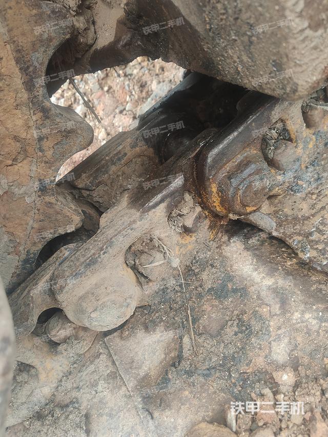 单侧履带整体（整机外观）