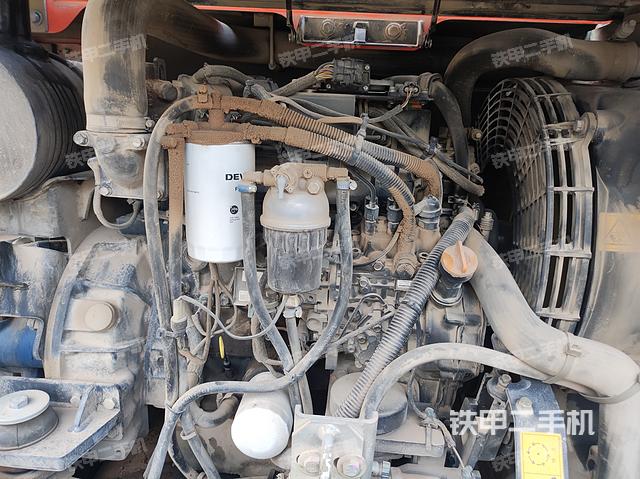 发动机整体俯视（整机外观）