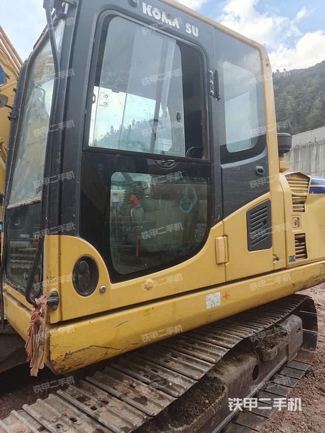 驾驶室整体（整机外观）