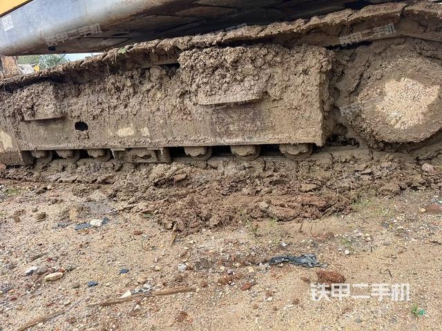 单侧履带整体（整机外观）