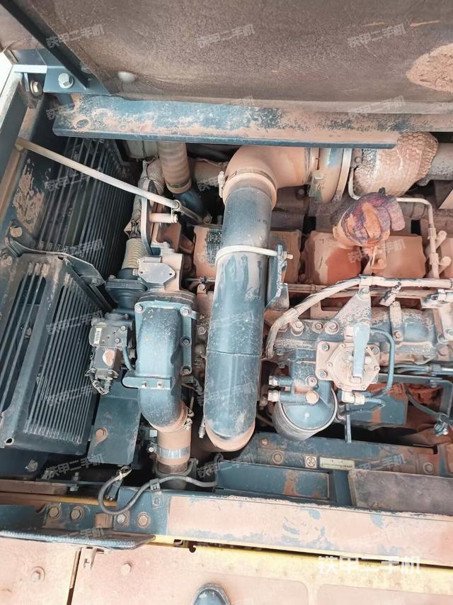 发动机整体俯视（整机外观）