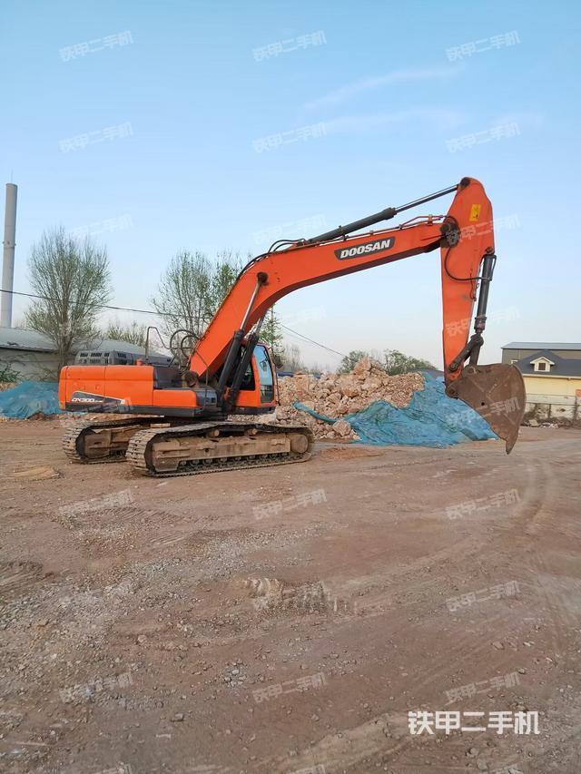 整机右后45°（整机外观）