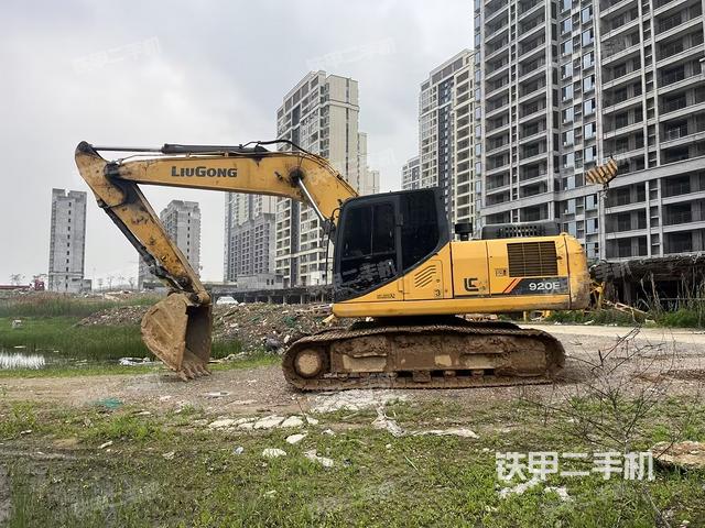 柳工CLG920E挖掘机
