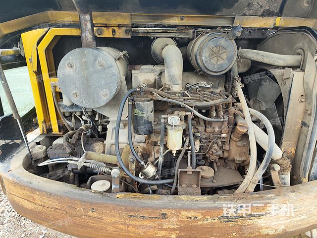 发动机整体俯视（整机外观）