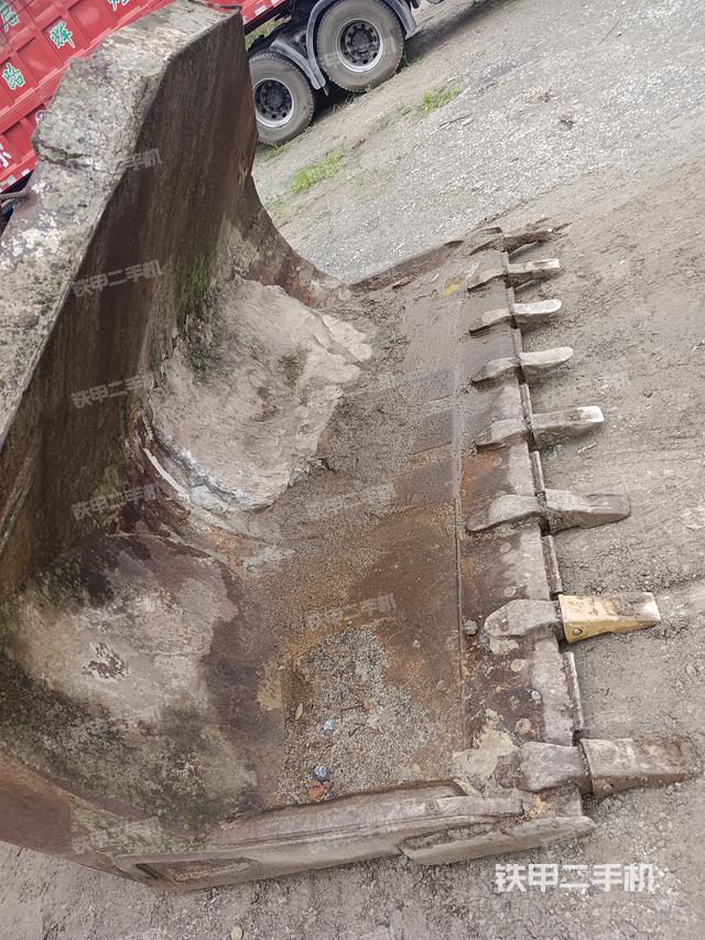 工作装置整体（整机外观及大件）