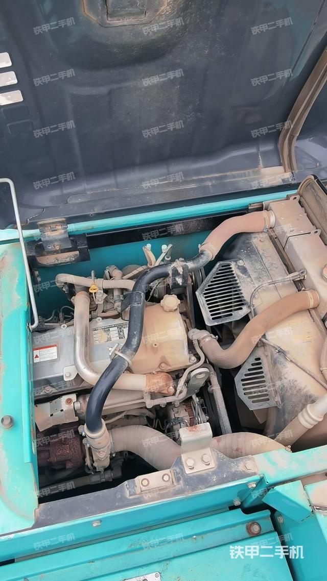 发动机整体俯视（整机外观）