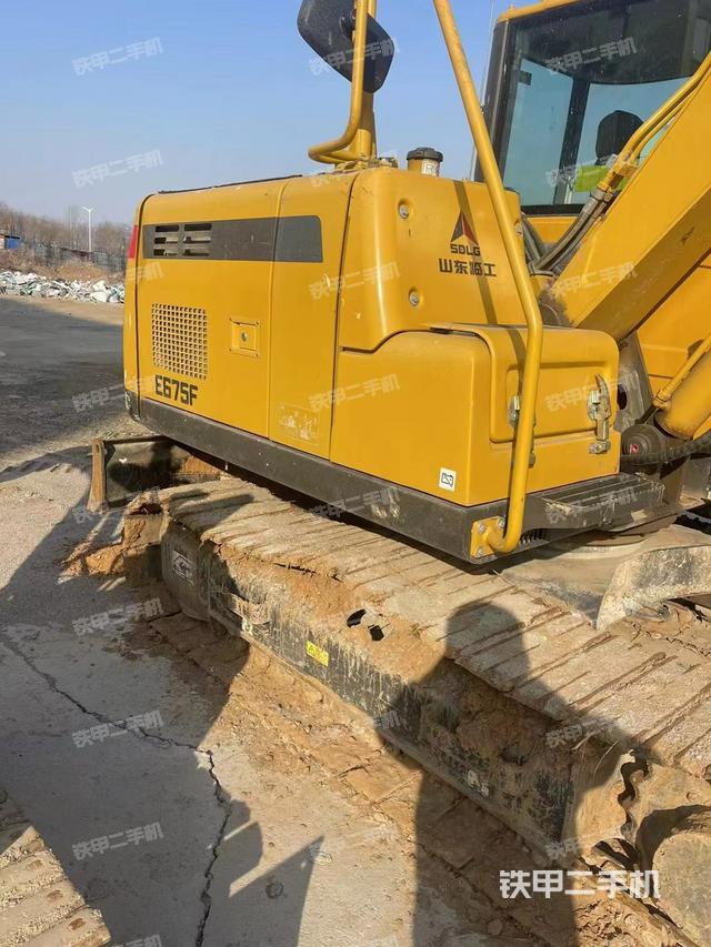 单侧履带整体（整机外观）