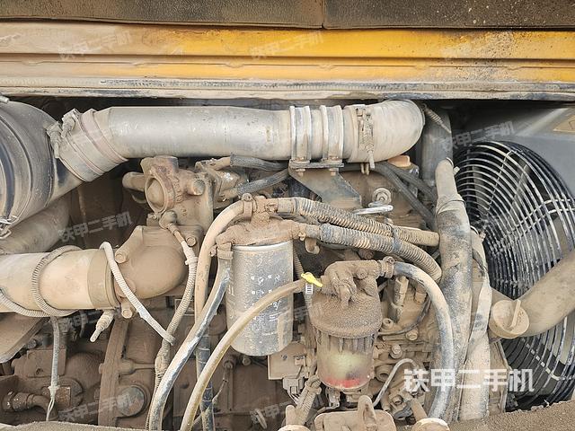 发动机整体俯视（整机外观）