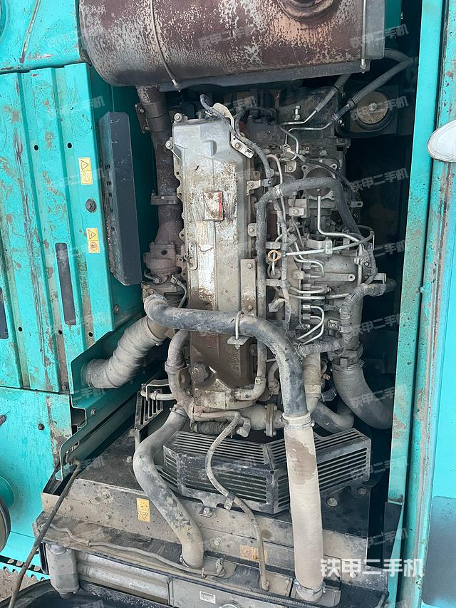 发动机整体俯视（整机外观）