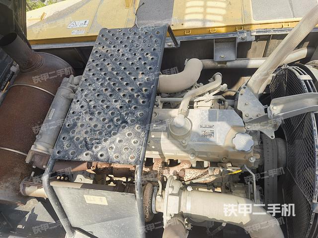 发动机整体俯视（整机外观）