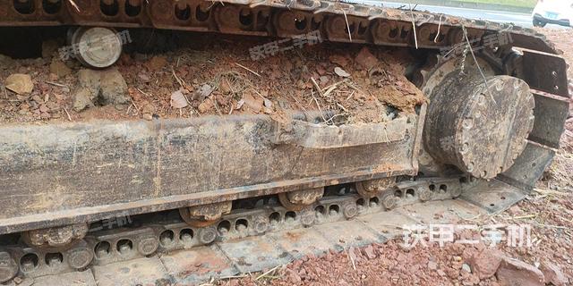 单侧履带整体（整机外观）