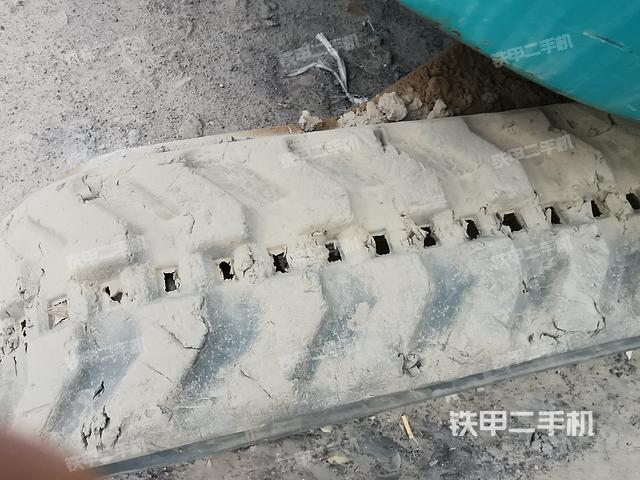 单侧履带整体（整机外观）