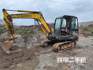 重庆现代R60-7挖掘机实拍图片