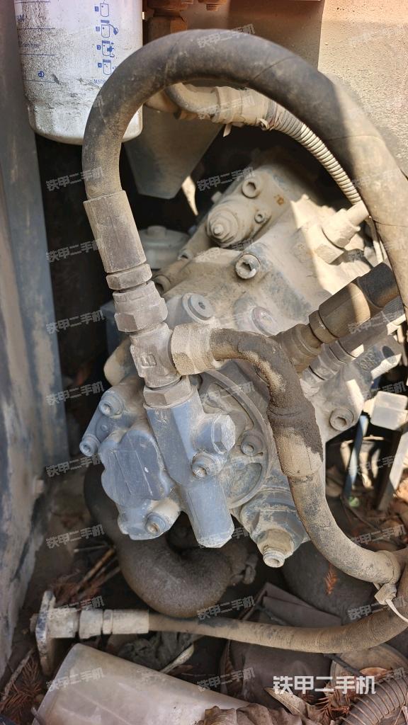 液压泵室（大件舱室）