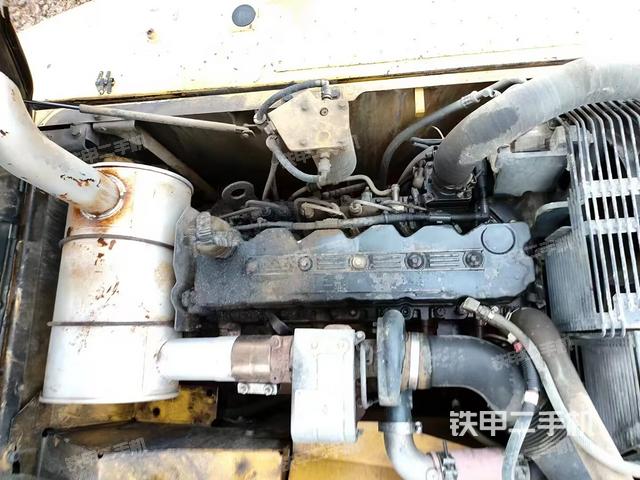 发动机整体俯视（整机外观）