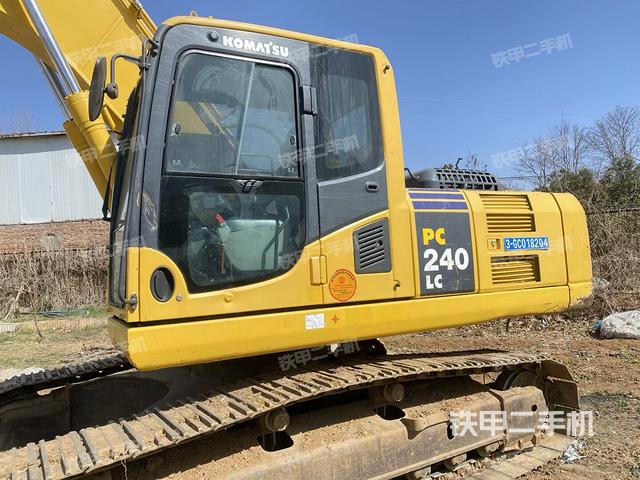 驾驶室整体（整机外观）