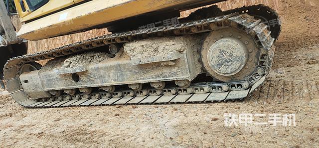 单侧履带整体（整机外观）