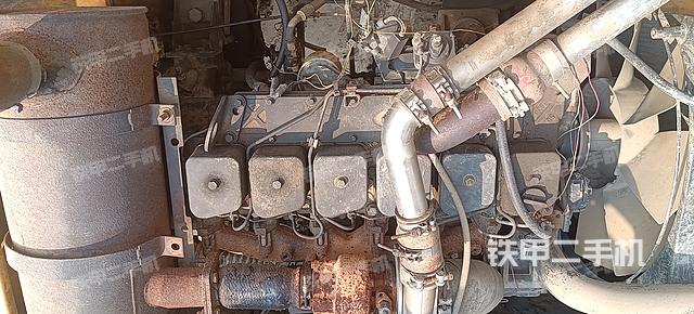 发动机整体俯视（整机外观）