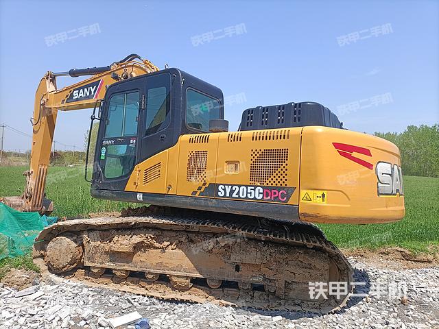 三一重工SY205C挖掘机