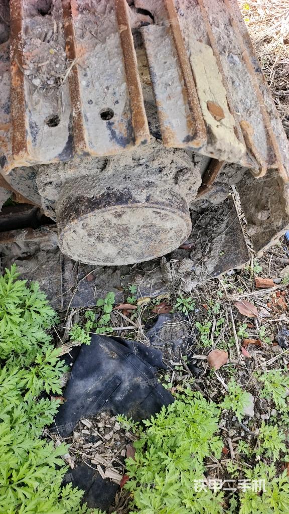 左侧行走马达盖板（行走机构）