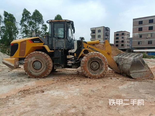 驾驶室操作台（整机外观及大件）