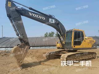 北京沃尔沃EC210BLC挖掘机实拍图片