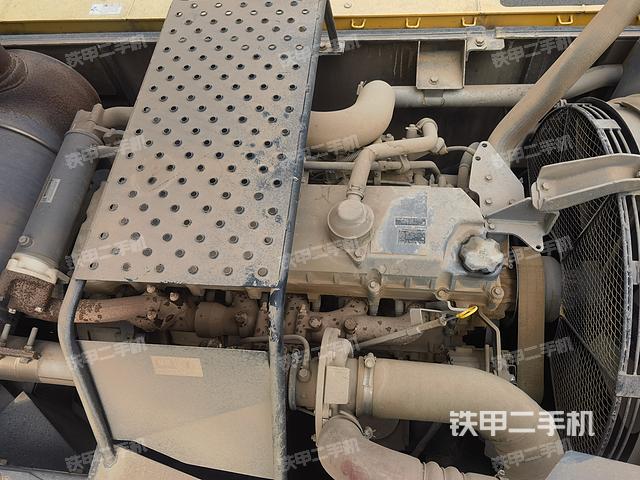 发动机整体俯视（整机外观）