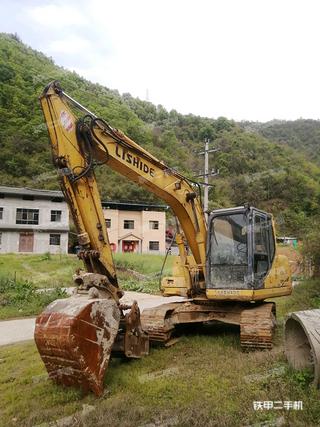 上海力士德SC130.8挖掘机实拍图片